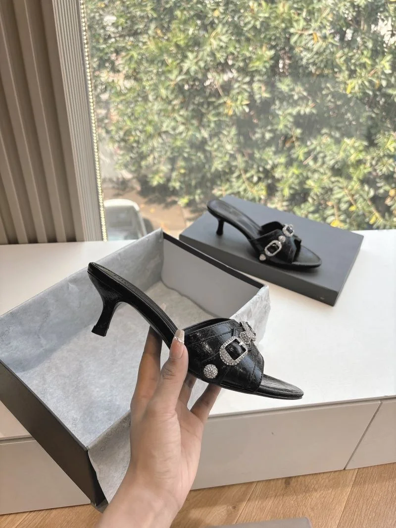 Balenciaga Slippers Youthful 16758