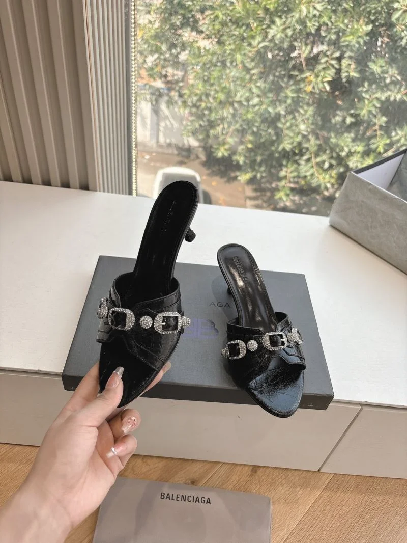 Balenciaga Slippers Youthful 16758
