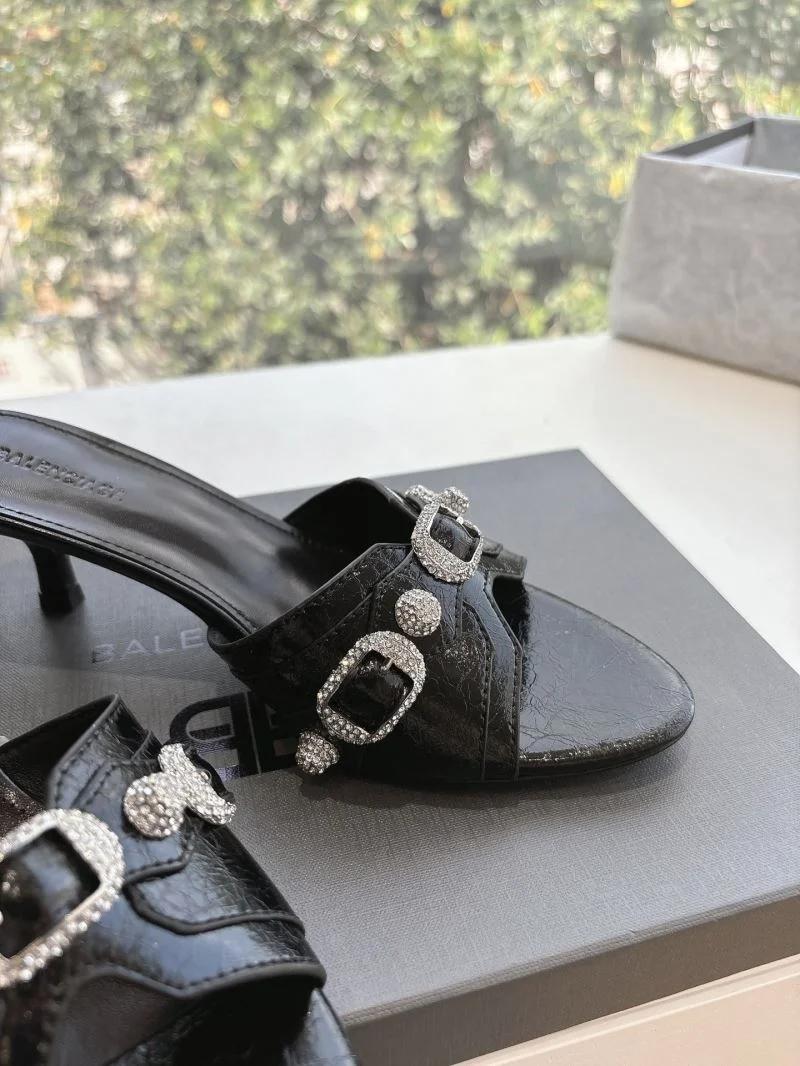 Balenciaga Slippers Youthful 16758