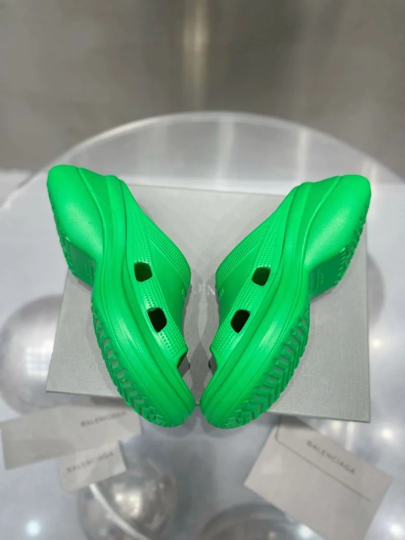 Durable Balenciaga Slippers 16705