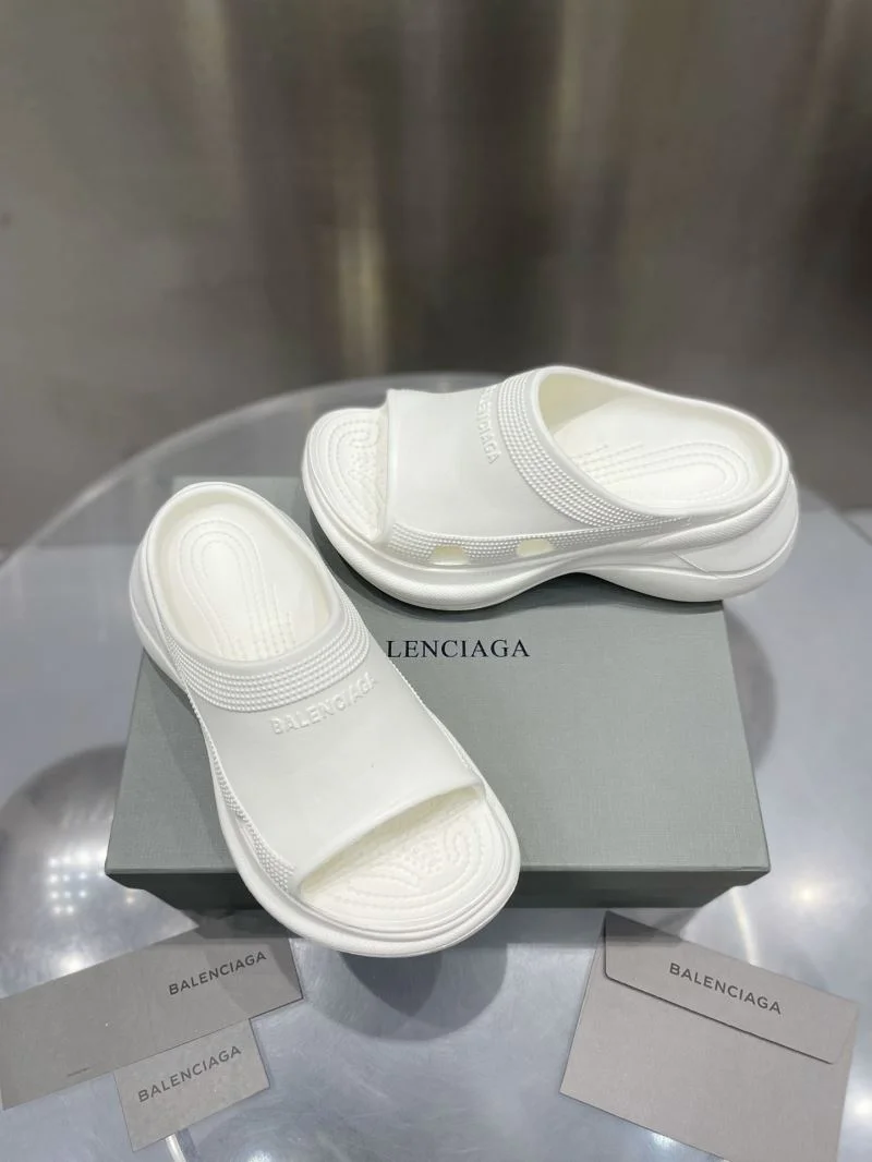 Balenciaga Slippers TimelessDesign 16717