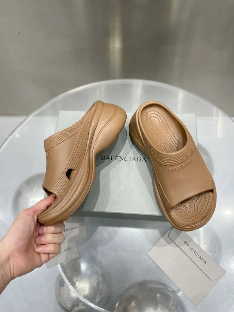Balenciaga Slippers Flexible 16804