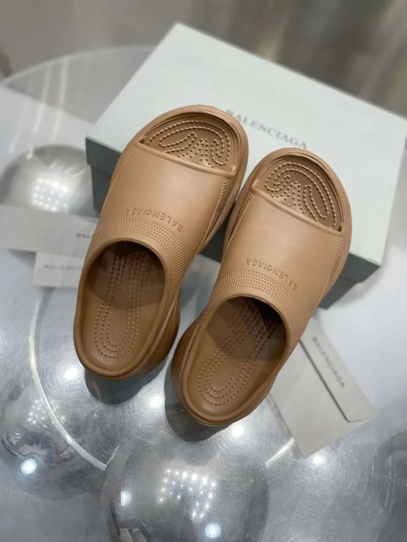 Balenciaga Slippers Flexible 16804