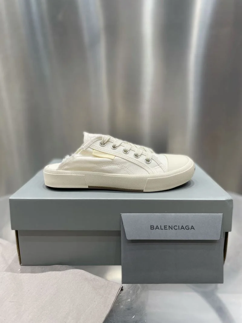 Balenciaga Slippers TimelessDesign 16695