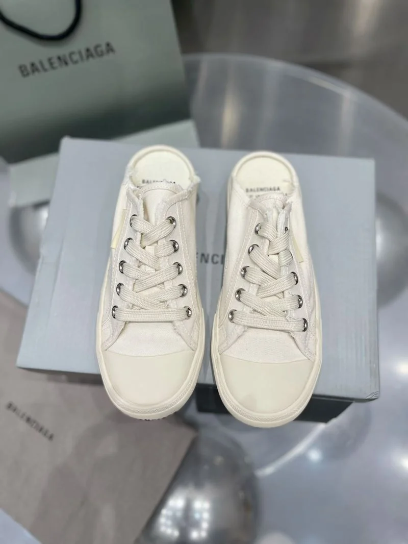 Balenciaga Slippers TimelessDesign 16695