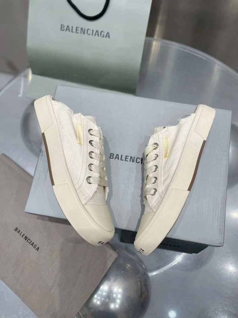Balenciaga Slippers TimelessDesign 16695