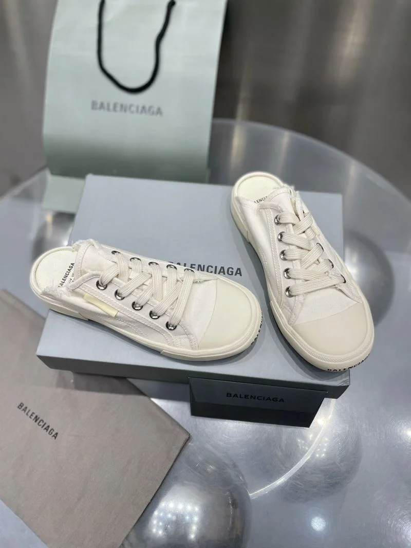 Balenciaga Slippers TimelessDesign 16695