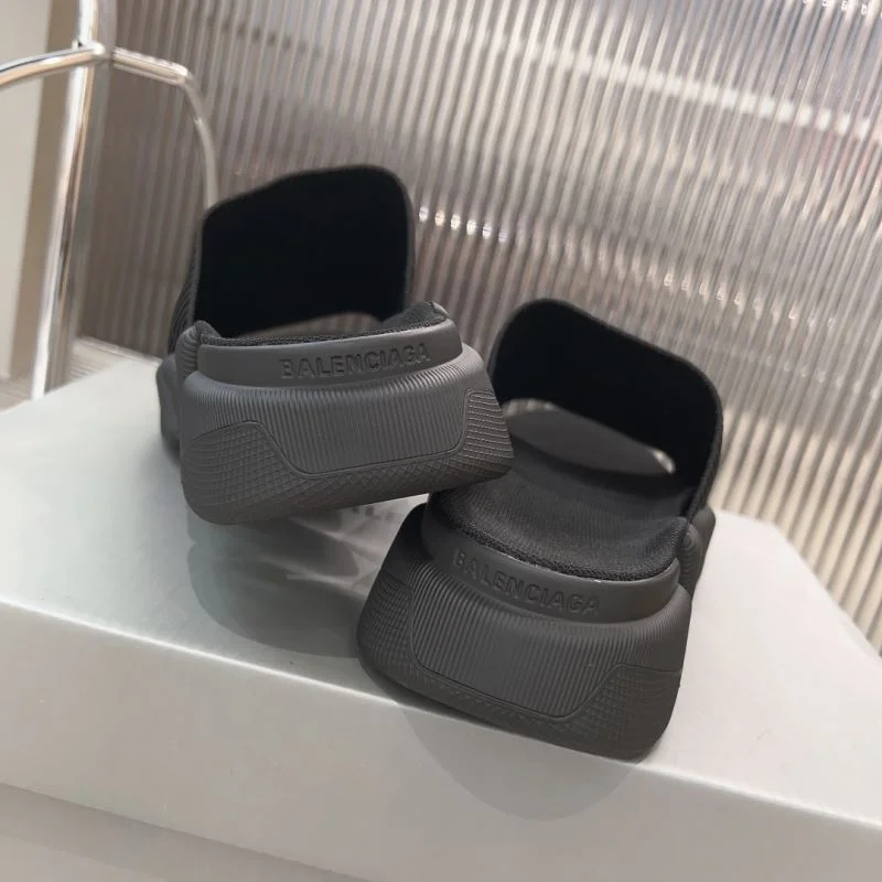 UrbanChic Balenciaga Slippers 16694