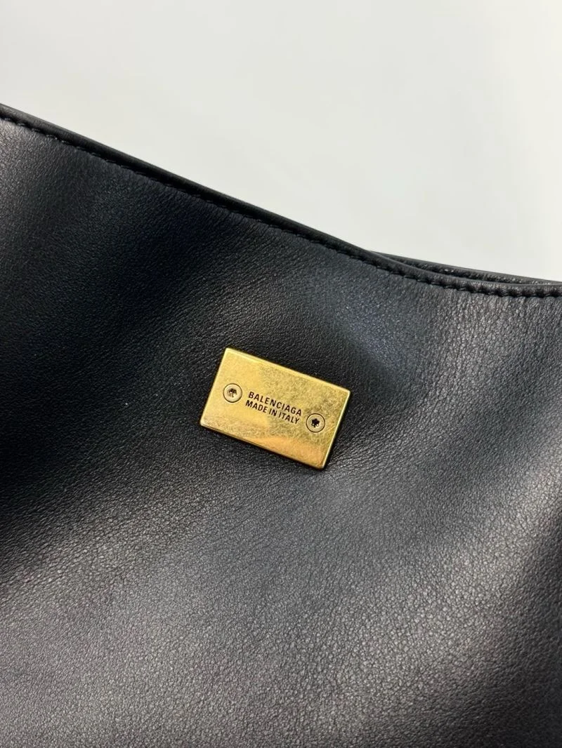 Balenciaga Small Bucket Bag - Latest Must-Have Accessory Durable 38254
