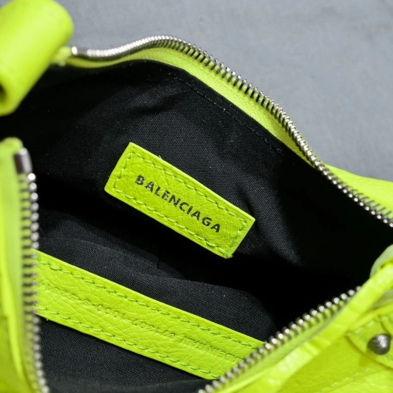 Balenciaga Small Fluorescent Green Crescent Bag 26x12x6 cm Trendsetting 72707