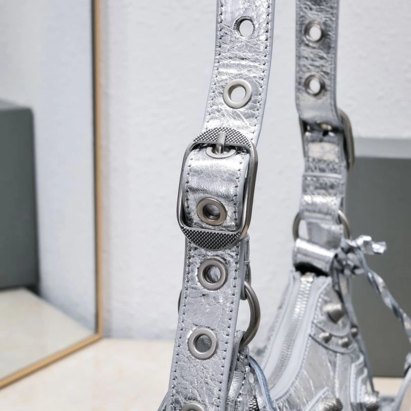 WrinkleFree Balenciaga Small Silver-White Crescent Bag 26cm 72706