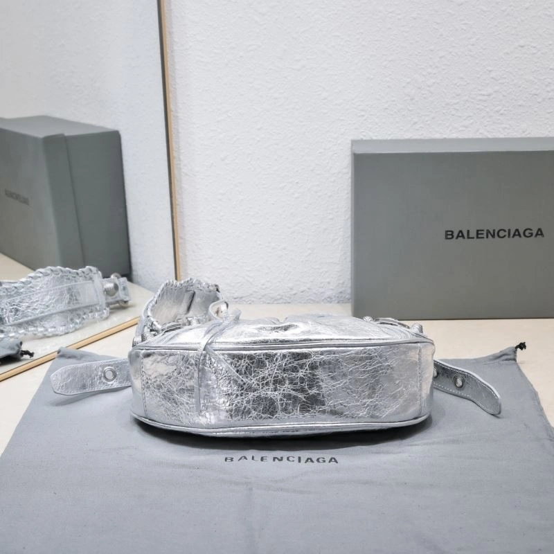 WrinkleFree Balenciaga Small Silver-White Crescent Bag 26cm 72706