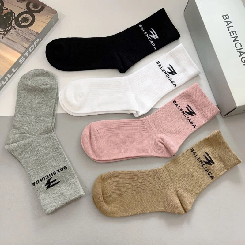 Breathable Balenciaga Socks 273423