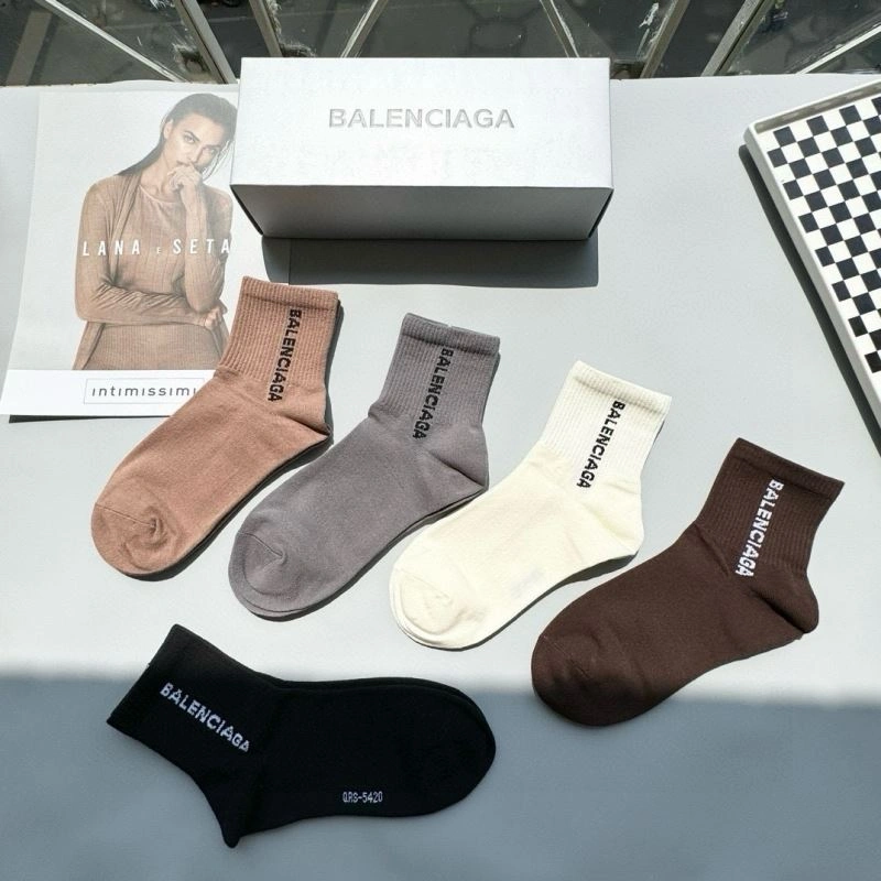 MoistureWicking Balenciaga Socks 274034