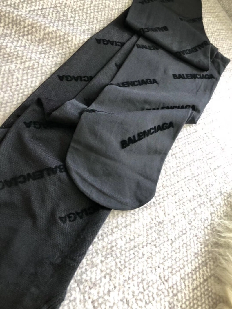 Balenciaga Socks Durable 274526