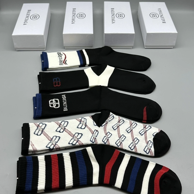 Elegant Balenciaga Socks 274384