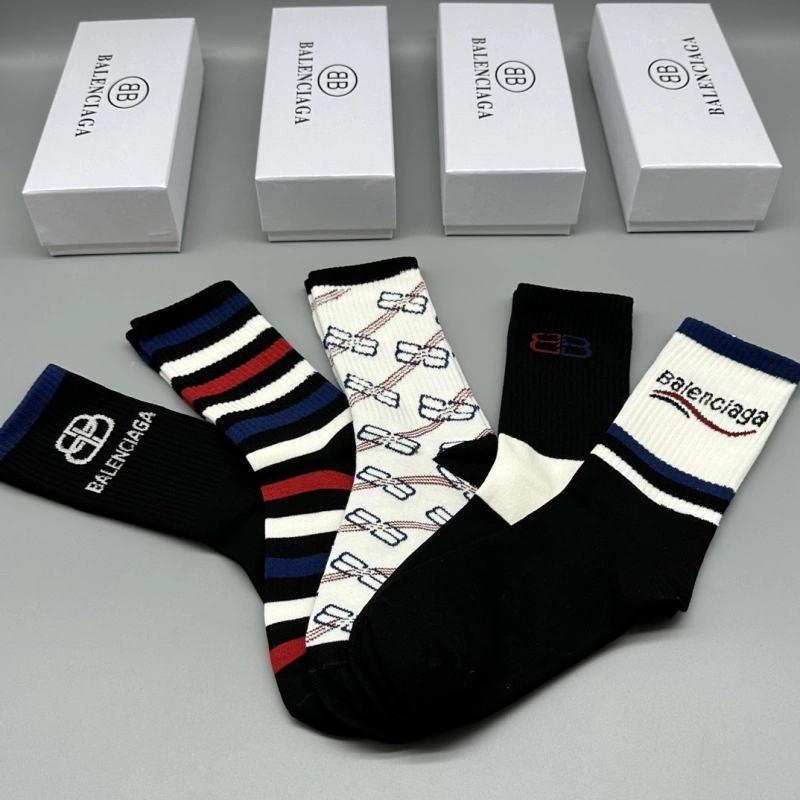 Elegant Balenciaga Socks 274384