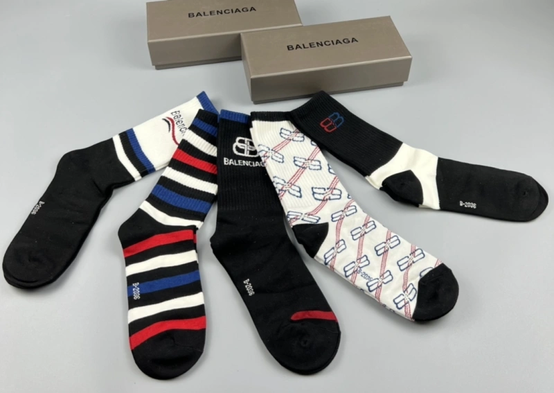 EyeCatching Balenciaga Socks 274392