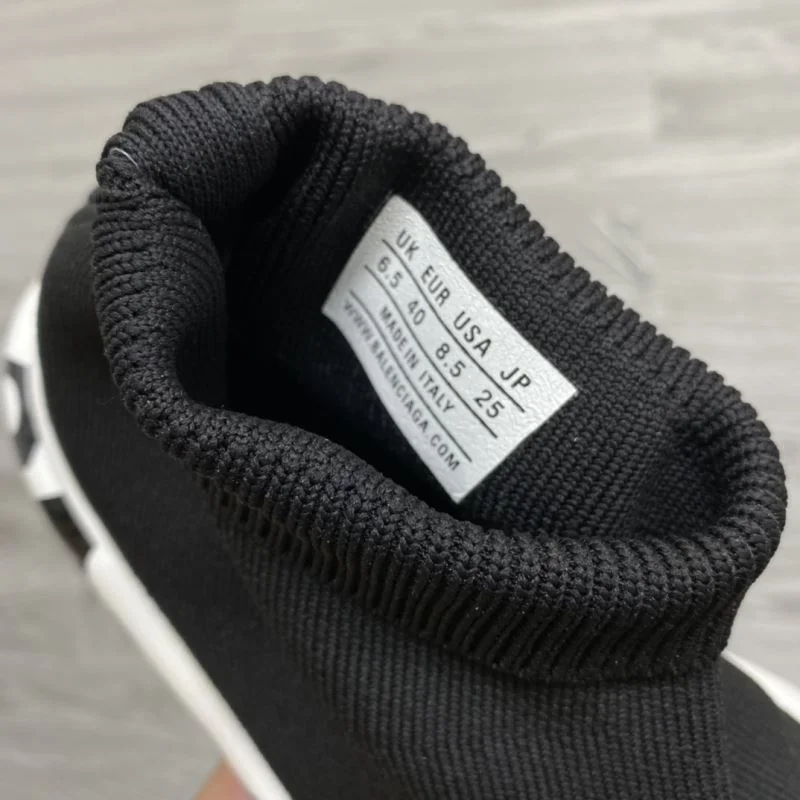 Balenciaga Speed Shoes Versatile 16946