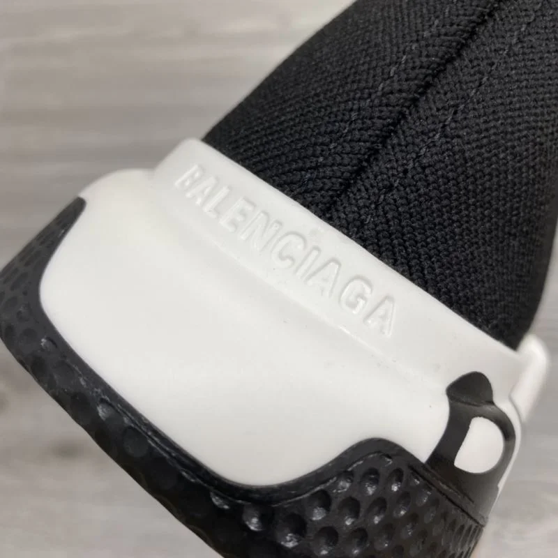 Balenciaga Speed Shoes Versatile 16946