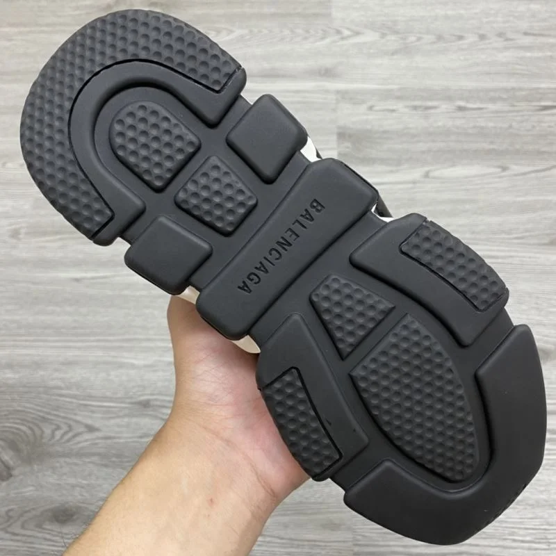 Balenciaga Speed Shoes Versatile 16946