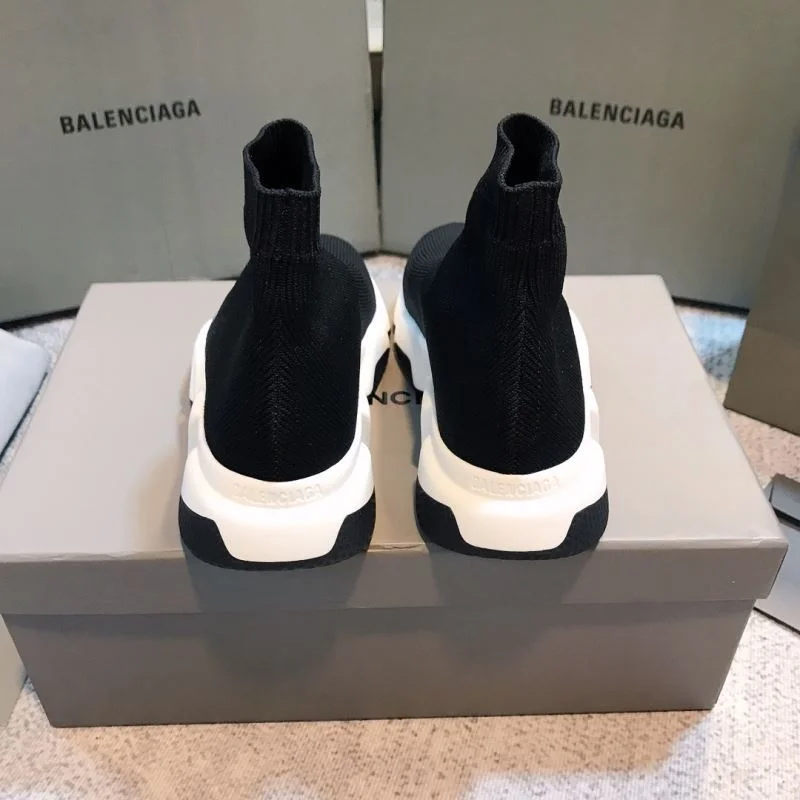 Balenciaga Speed Shoes Versatile 16672