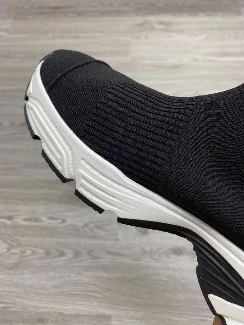 Minimalist Balenciaga Speed Shoes 16727