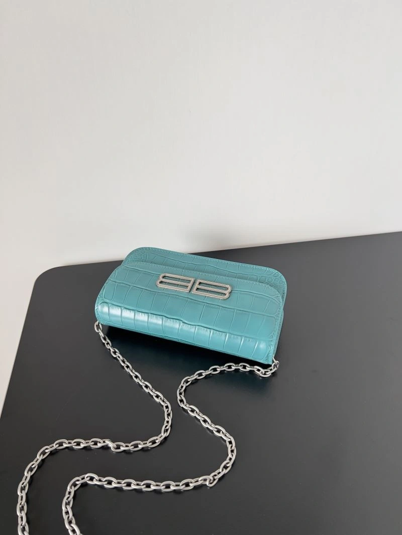 Balenciaga Spring 2022 Gossip Crossbody Bag - Luxury Leather Design Affordable 78621