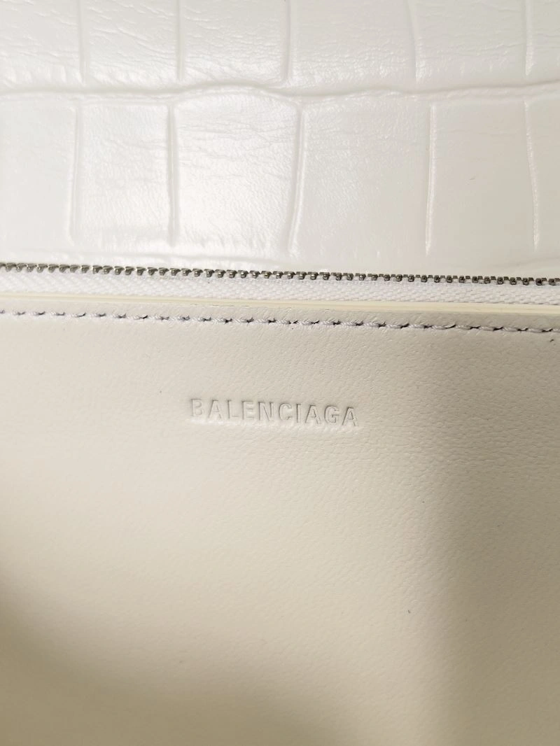 Balenciaga Spring 2022 Gossip Crossbody Bag in Embossed Leather Original 78602