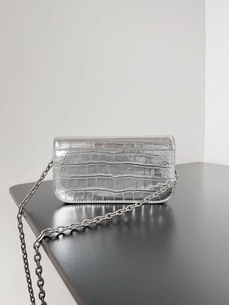 GoodFit Balenciaga Spring 2022 Gossip Crossbody Bag with Double B Logo 78620