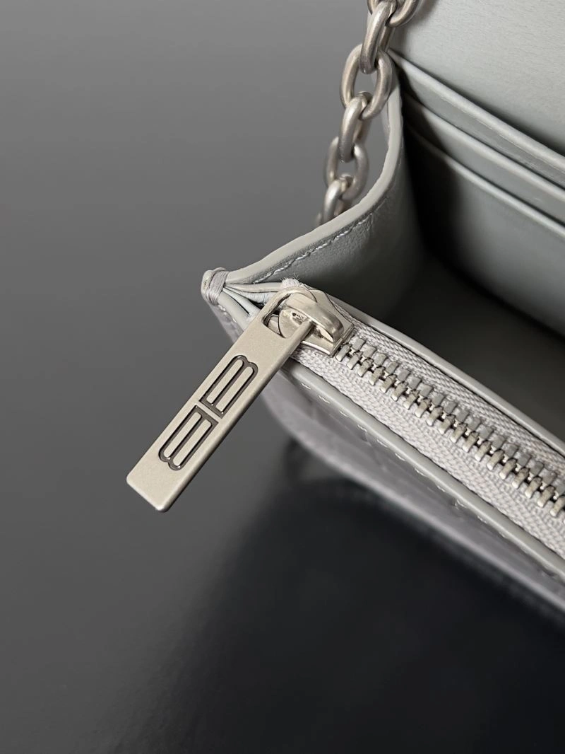 Balenciaga Spring 2022 Gossip Crossbody Bag with Double B Logo SmoothTexture 78617