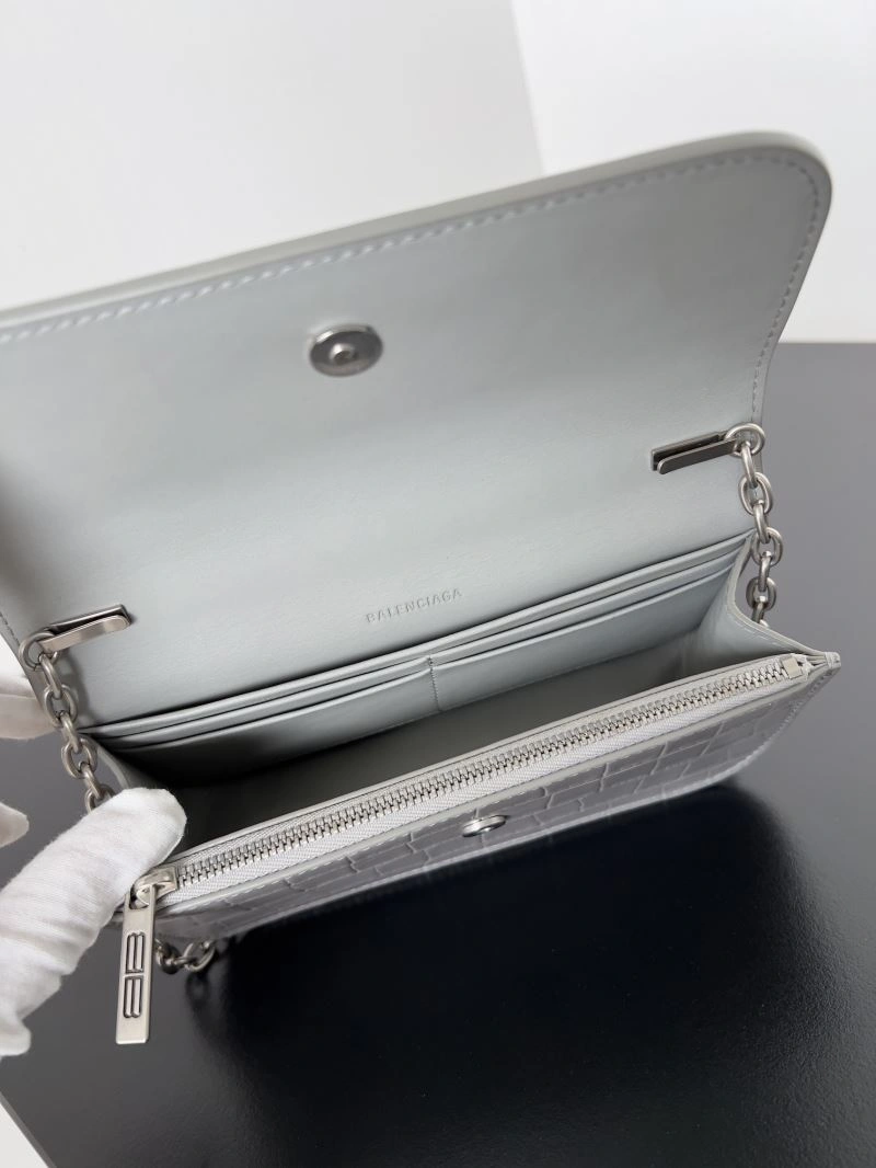 Balenciaga Spring 2022 Gossip Crossbody Bag with Double B Logo SmoothTexture 78617