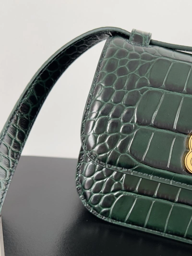 Snug Balenciaga Spring 2022 Gossip Crossbody Bag with Double B Logo 78605