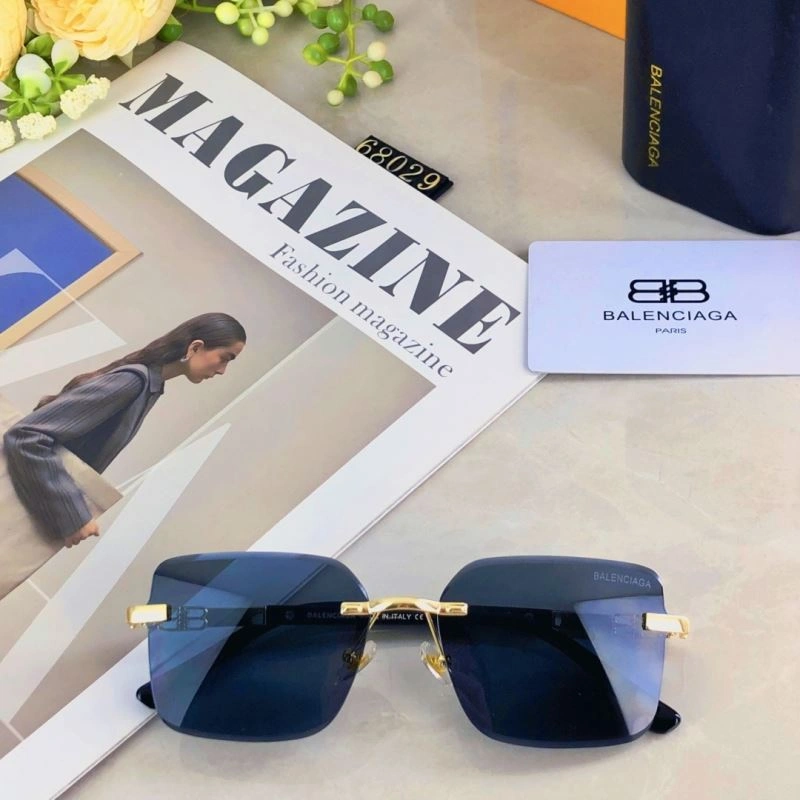 Unisex Balenciaga Sunglasses 277009
