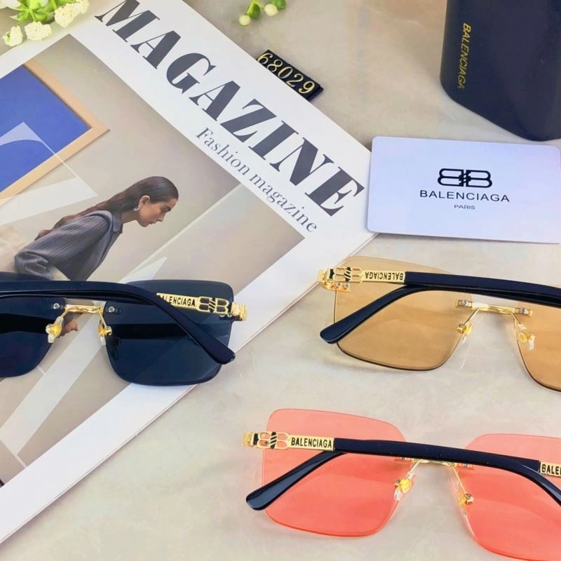 Unisex Balenciaga Sunglasses 277009