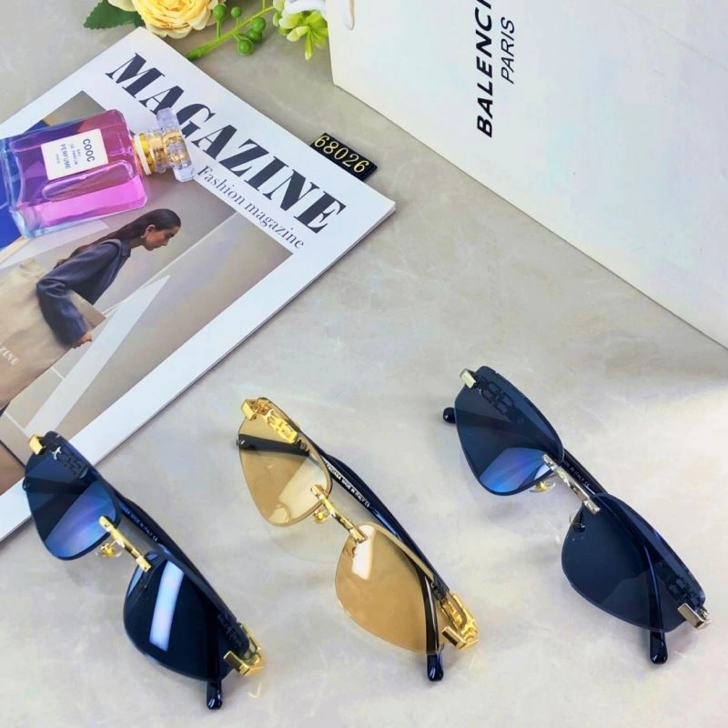 Balenciaga Sunglasses Reliable 277024