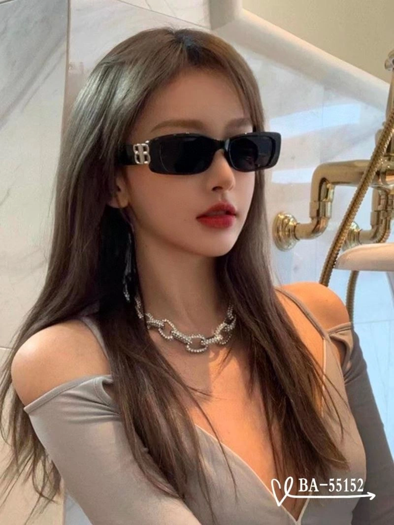 Balenciaga Sunglasses Trendsetting 277002
