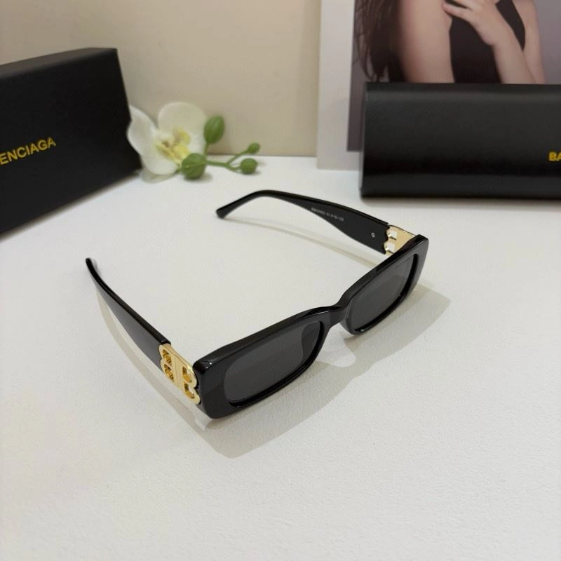 Balenciaga Sunglasses MoistureWicking 276999