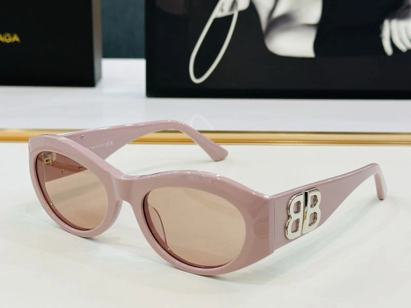 Chic Balenciaga Sunglasses 276998