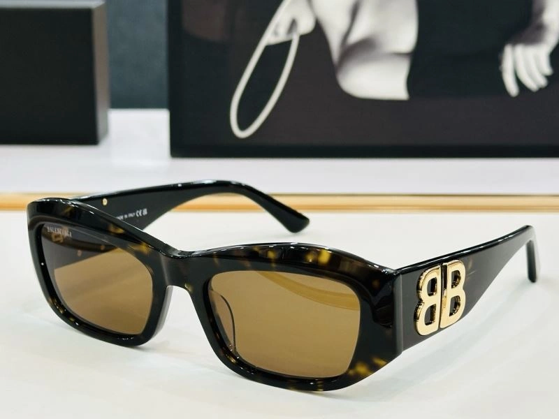 Balenciaga Sunglasses Unique 276997