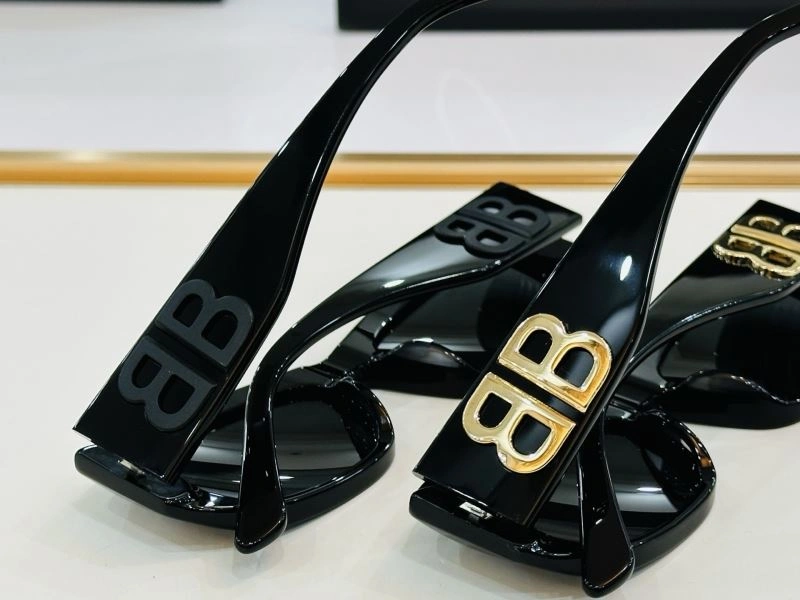 Balenciaga Sunglasses Unique 276997