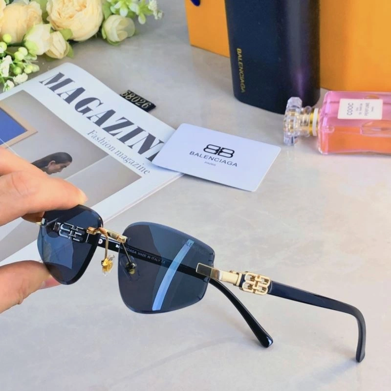 Durable Balenciaga Sunglasses 276996