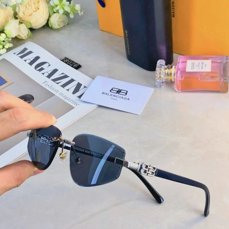 Durable Balenciaga Sunglasses 276996