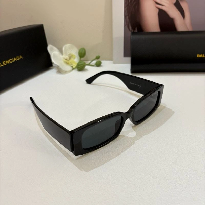 Balenciaga Sunglasses Flexible 276995