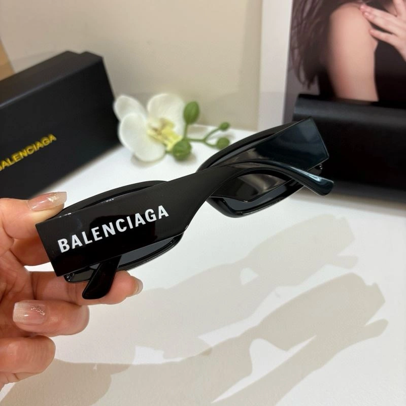 Balenciaga Sunglasses Flexible 276995