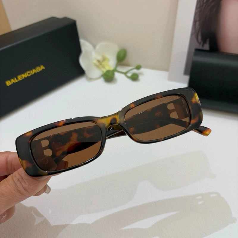 Balenciaga Sunglasses EyeCatching 276986