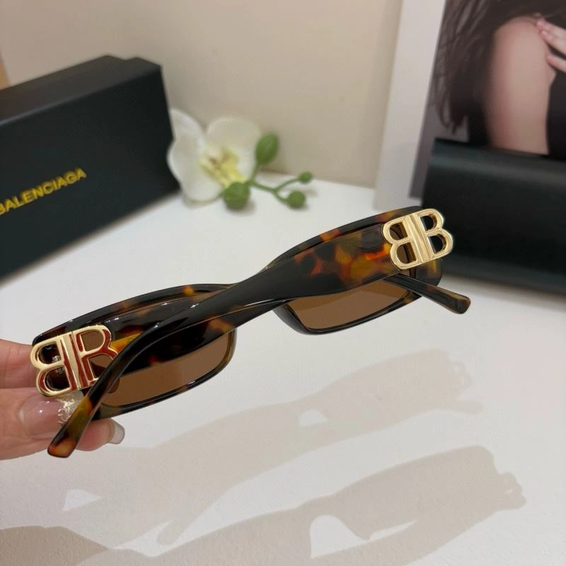 Balenciaga Sunglasses EyeCatching 276986