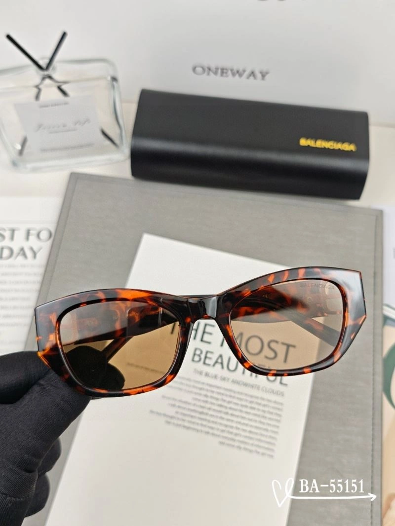 FreshLook Balenciaga Sunglasses 276964