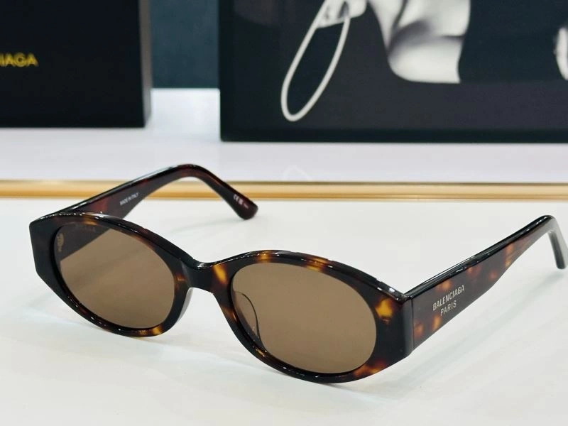 Youthful Balenciaga Sunglasses 277012