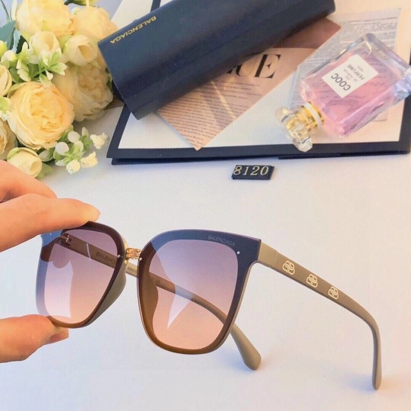 Balenciaga Sunglasses Trendy 277028